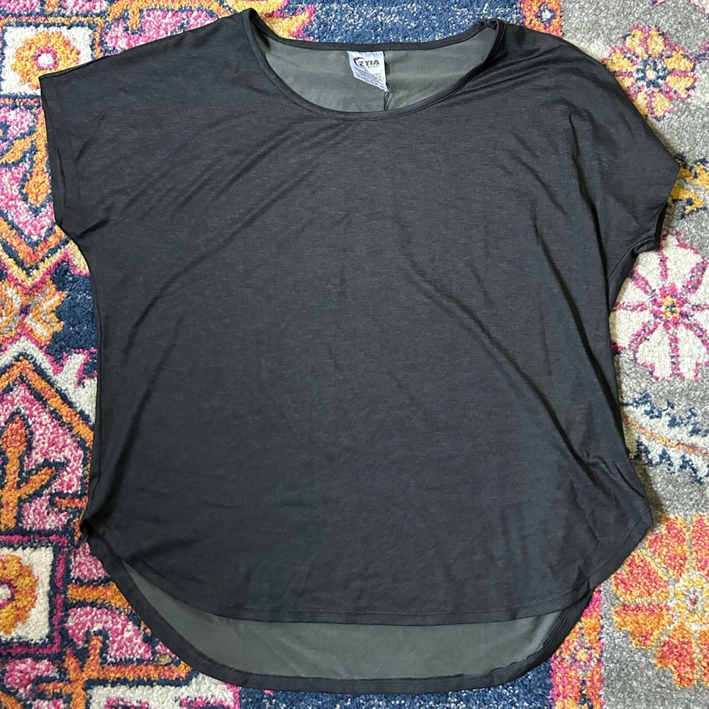 NWT Zyia Black Top